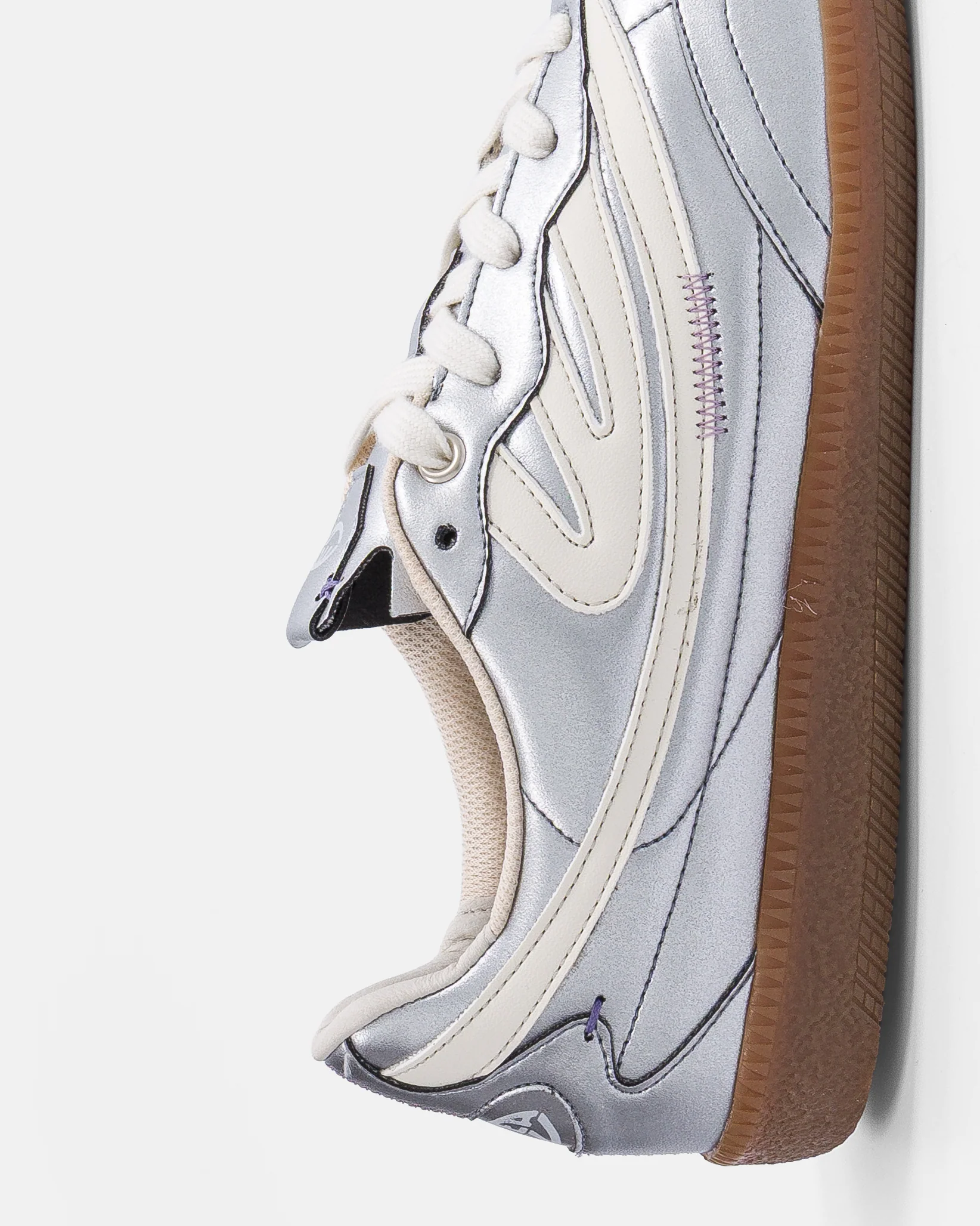 Flow WL - Silver - Apple - Image 5